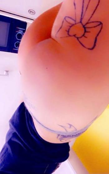 Roxyy, 23  female escort, Tucson