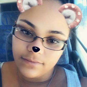 Zhivia, 24  female escort, Tucson