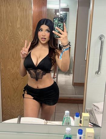 Vivian Pamela , 25  female escort, Tucson